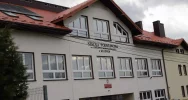Zasłabnięcie nastolatek przyczyną ewakuacji szkoły - zdjęcie 3