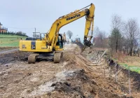 Postępy prac na DK 28 w Kasinie Wielkiej – stabilizacja osuwiska - zdjęcie główne