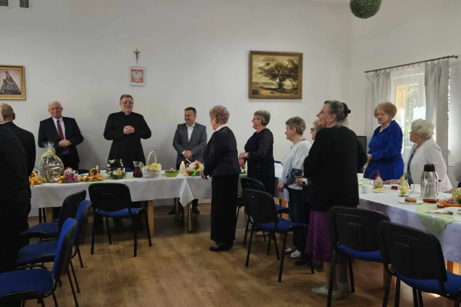 Wielkanocne spotkanie w Dziennym Domu „Senior+” w Limanowej - zdjęcie 8