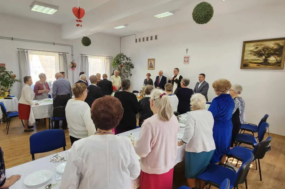 Wielkanocne spotkanie w Dziennym Domu „Senior+” w Limanowej - zdjęcie 11