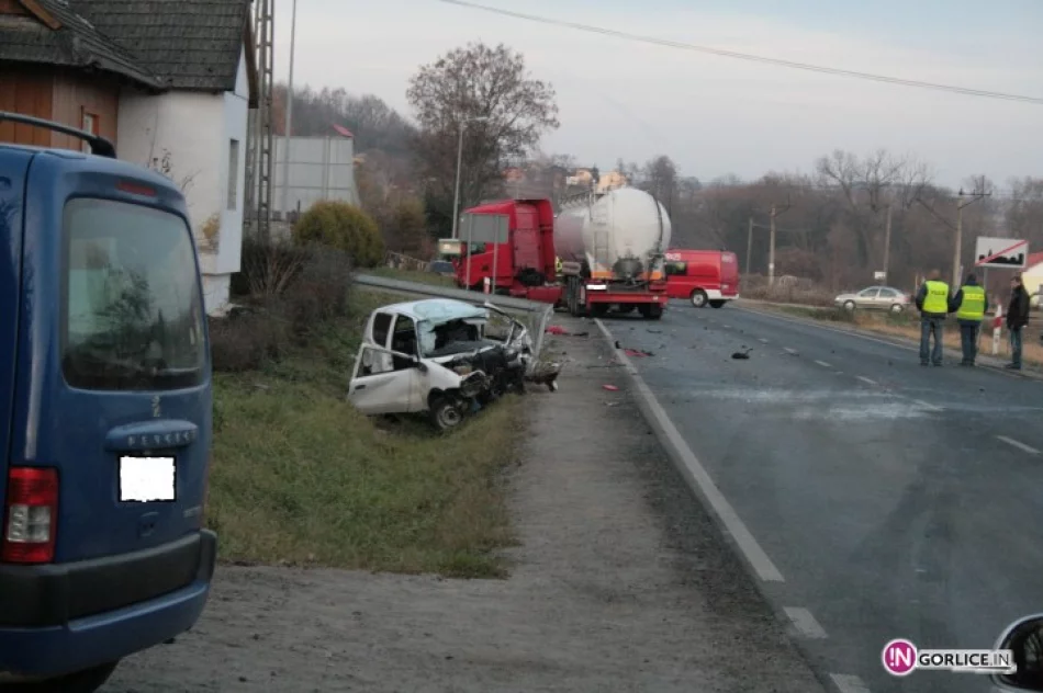 Wypadek w Bieczu: nie żyje pasażerka Fiata Seicento (AKTUALIZACJA) - zdjęcie 2