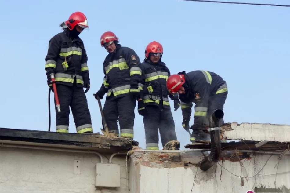 Strażacy uratowali budynek - zdjęcie 2