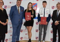 Młodzi sportowcy nagrodzeni za sukcesy - zdjęcie główne