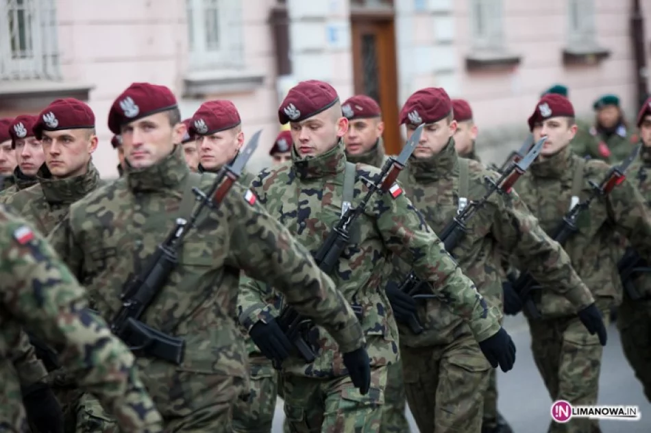 Józef Piłsudski na limanowskim Rynku - zdjęcie 4