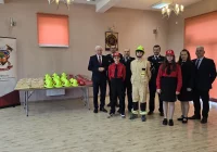 Przekazano ubrania strażackie dla Młodzieżowej Drużyny Pożarniczej OSP Limanowa - zdjęcie główne