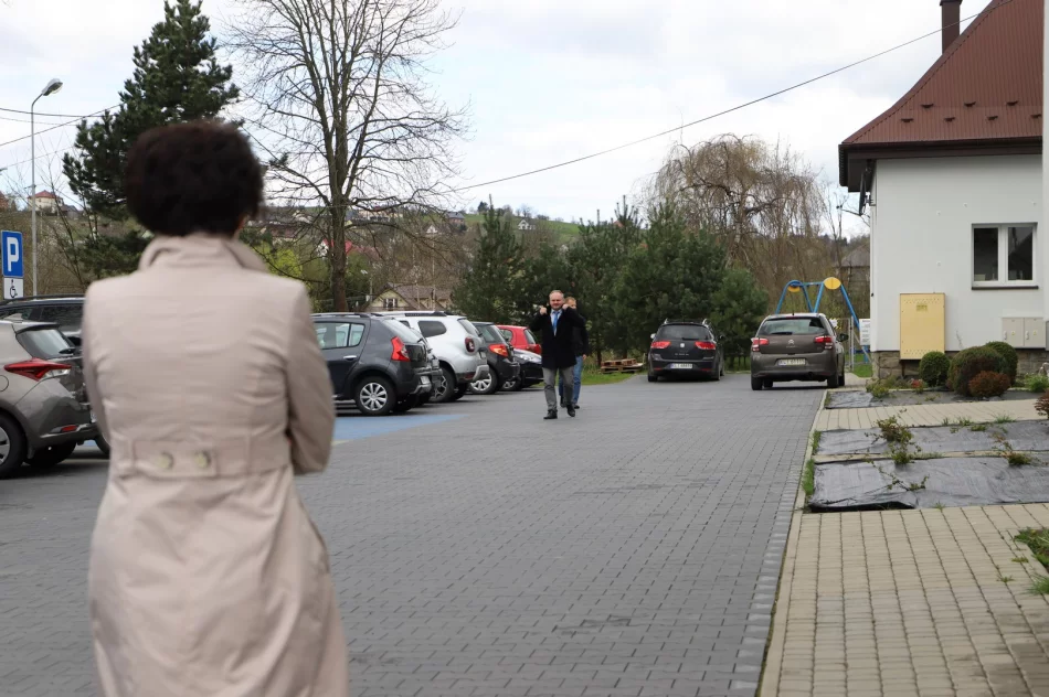 Remont SP Pisarzowa oraz wymiana dachu SP Pasierbiec - zdjęcie 5
