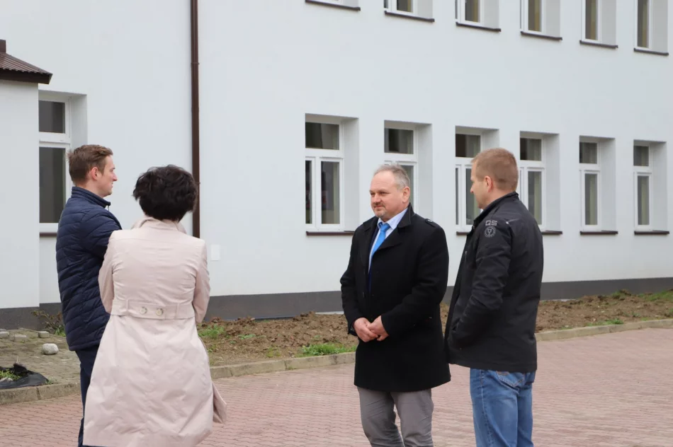 Remont SP Pisarzowa oraz wymiana dachu SP Pasierbiec - zdjęcie 9