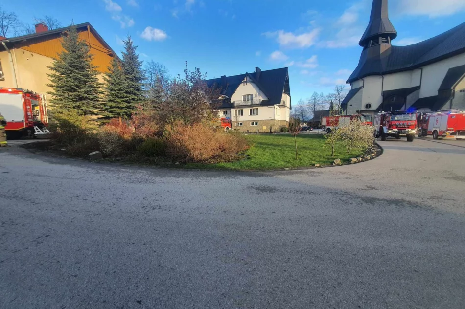 Pożar w budynku plebanii - zdjęcie 2