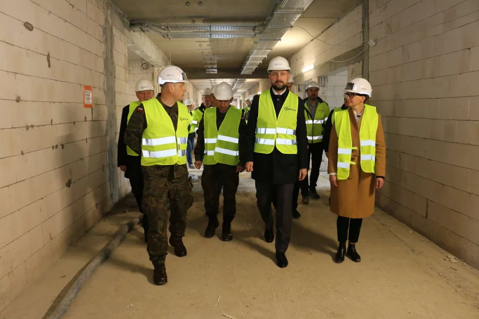 Wicepremier Minister Obrony Narodowej wizytował inwestycję budowy bazy wojskowej - zdjęcie 5