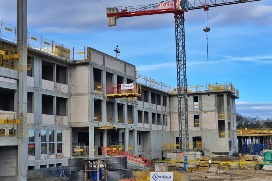 Wicepremier: "Limanowa ma duże tradycje związane z obronnością" (ZDJĘCIA I WIDEO) - zdjęcie 13