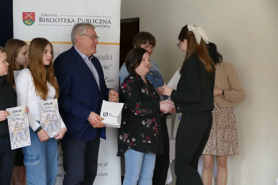 II Edycja maratonu czytelniczego w Starej Wsi - zdjęcie 7