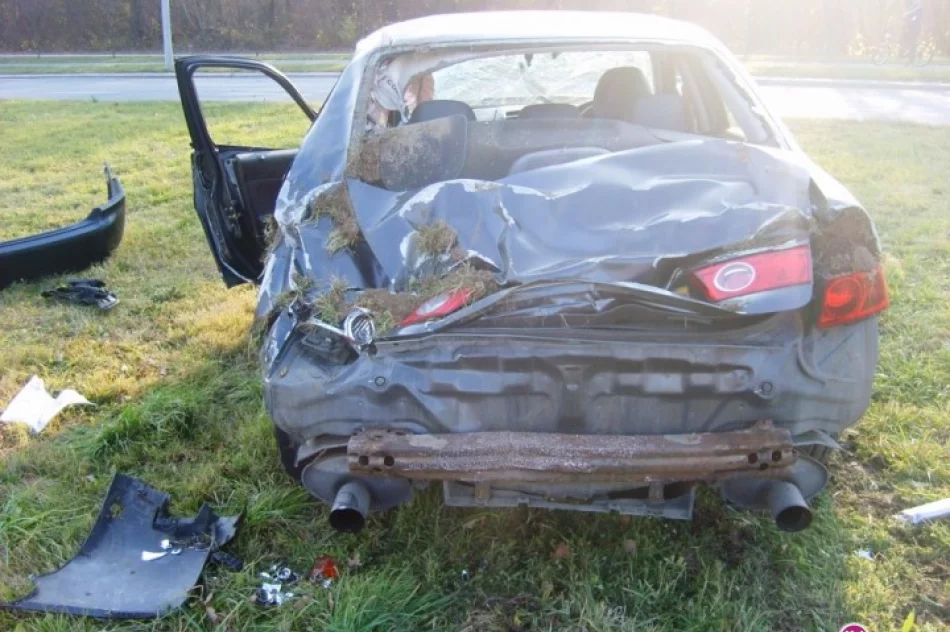 Dachowanie samochodu - kierowca ranny - zdjęcie 4