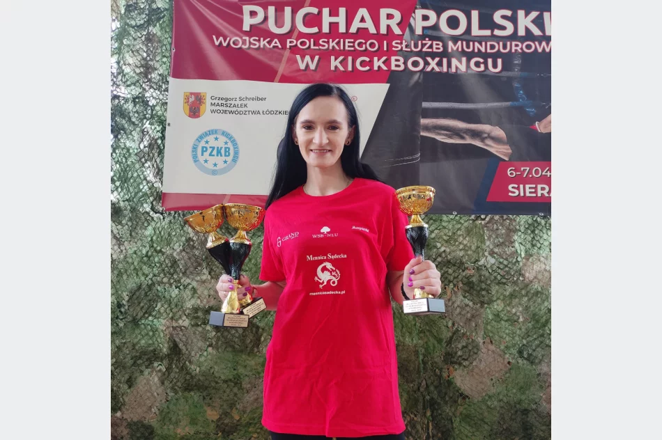 Limanowska policjantka z mistrzynią kickboxingu - zdjęcie 4