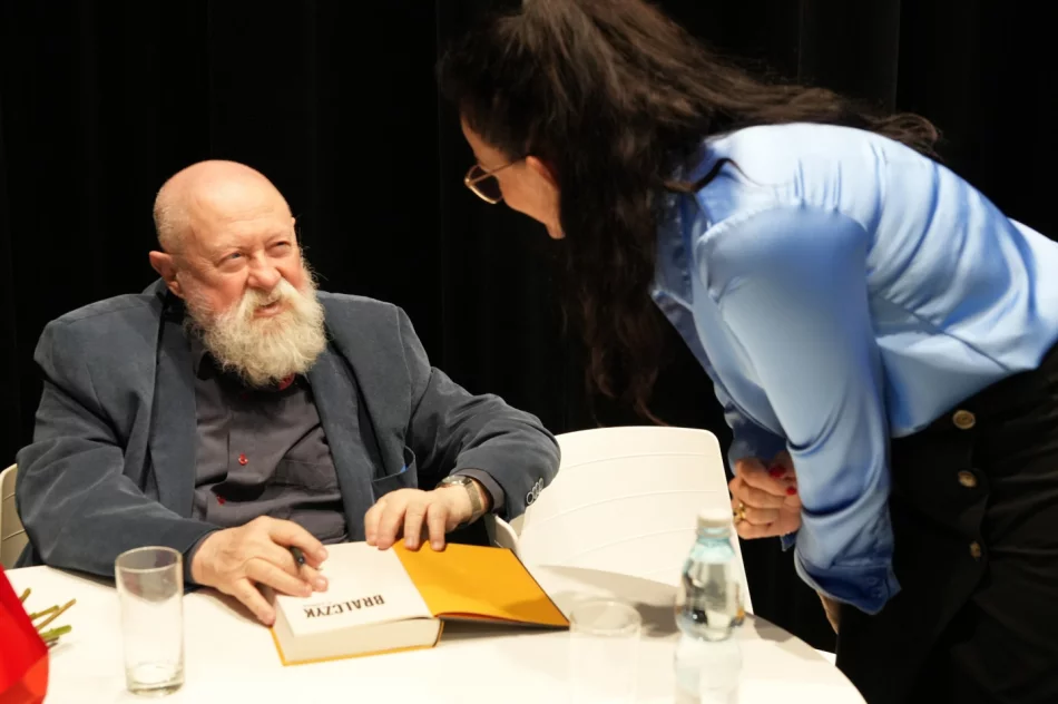 Jerzy Bralczyk w Limanowej – pełne humoru rozważania o języku (ZDJĘCIA) - zdjęcie 19