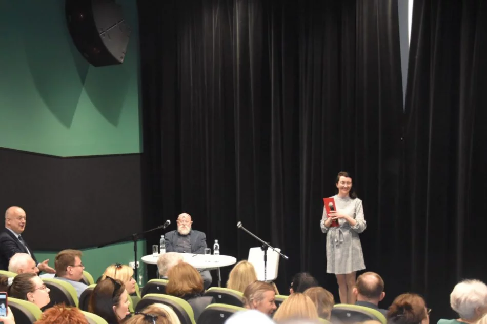Spotkanie ze znakomitym językoznawcą, profesorem Jerzym Bralczykiem - zdjęcie 2