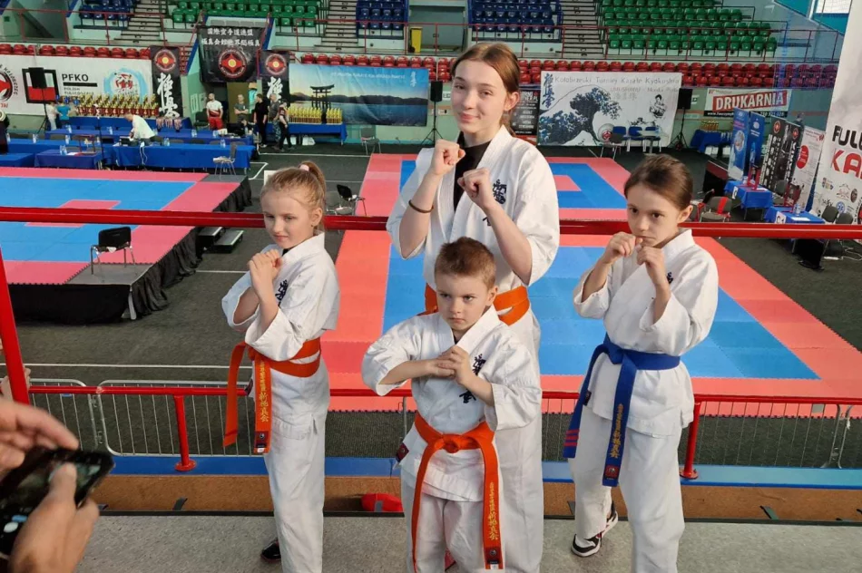 Sukcesy karateków ze Starej Wsi - zdjęcie 3