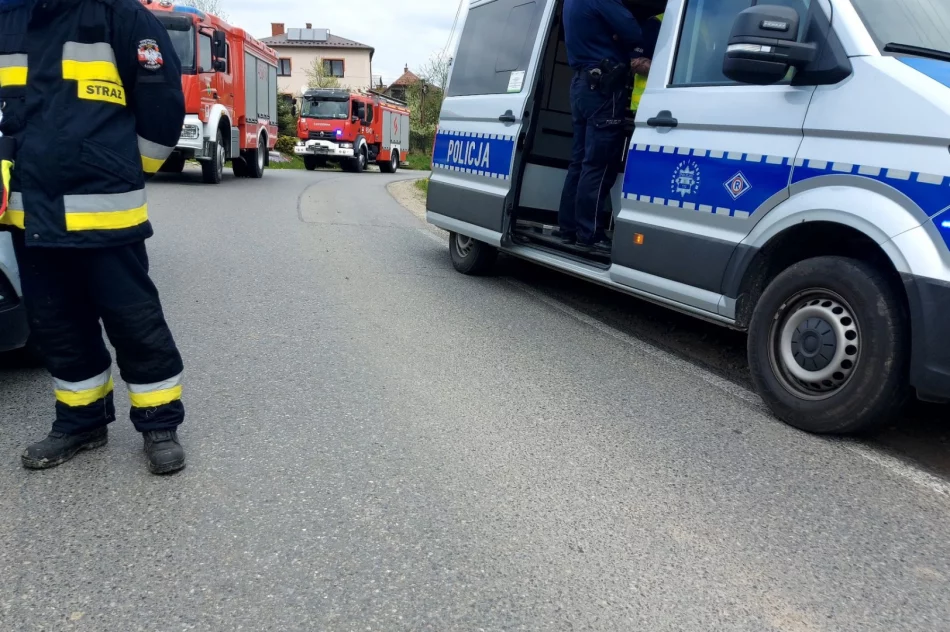 Samochód wypadł z drogi i wjechał do rowu - zdjęcie 3