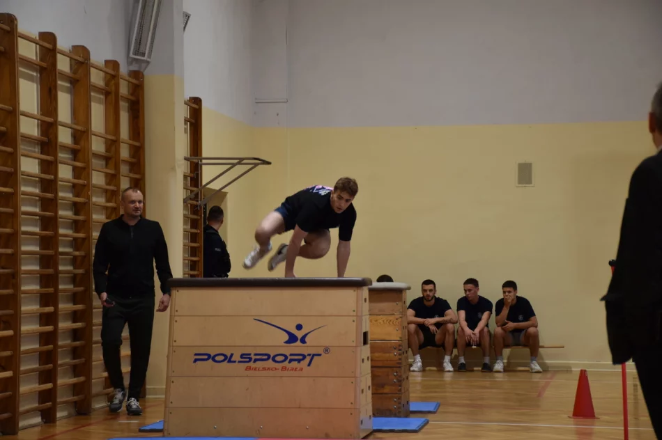 Policyjny test dla uczniów mundurowej klasy - zdjęcie 5