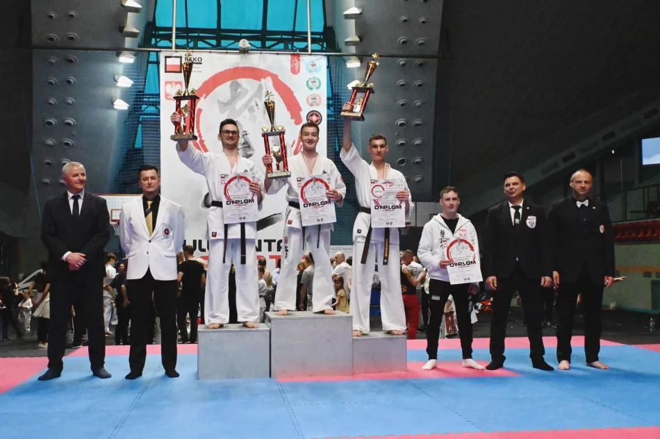 Zawodnik Limanowskiego Klubu Kyokushin Karate Mateusz Pławecki Mistrzem Polski PZKK - zdjęcie 4