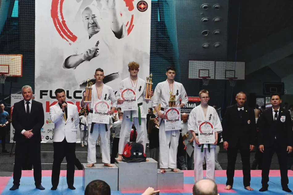 Zawodnik Limanowskiego Klubu Kyokushin Karate Mateusz Pławecki Mistrzem Polski PZKK - zdjęcie 5