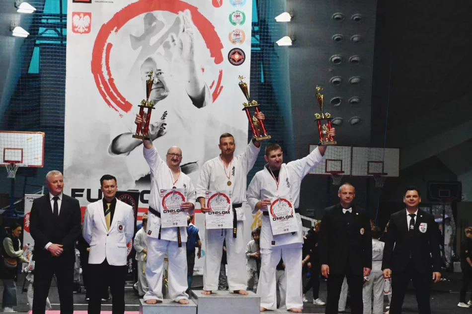 Zawodnik Limanowskiego Klubu Kyokushin Karate Mateusz Pławecki Mistrzem Polski PZKK - zdjęcie 6