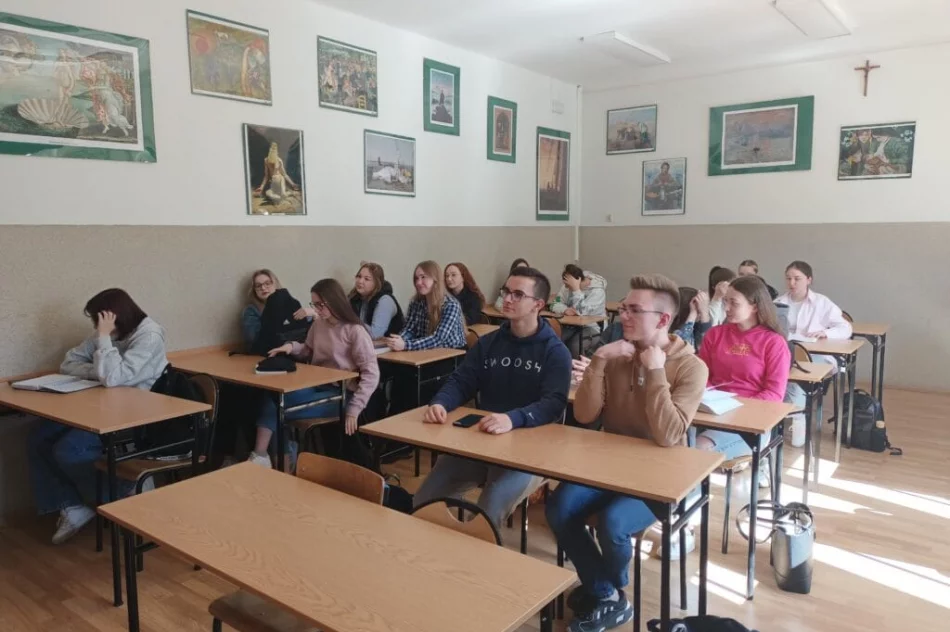 Spotkanie online z absolwentami UEK - zdjęcie 4