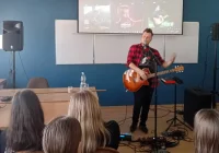 Muzyczna profilaktyka z Bodziem Świerczkiem - zdjęcie główne