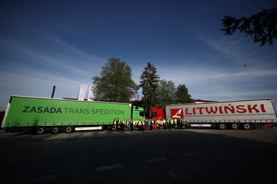 TIR-owcy na ratunek ofiarom wypadków - zdjęcie 9