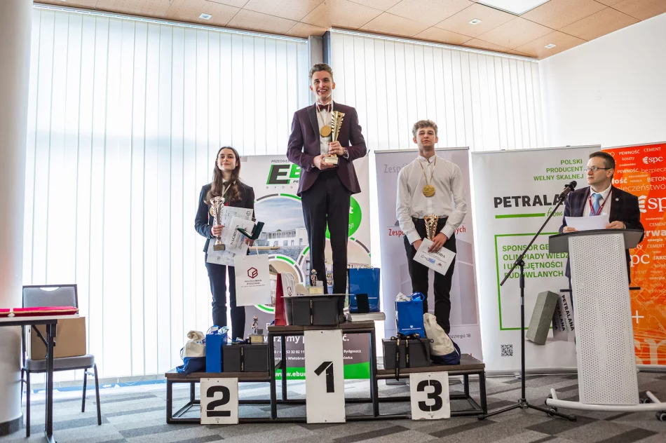 Młody Limanowianin na podium prestiżowej olimpiady zawodowej - zdjęcie 3