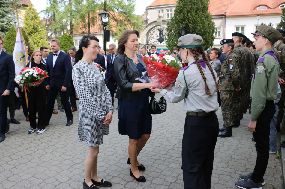 Upamiętniono ofiary zbrodni - zdjęcie 5