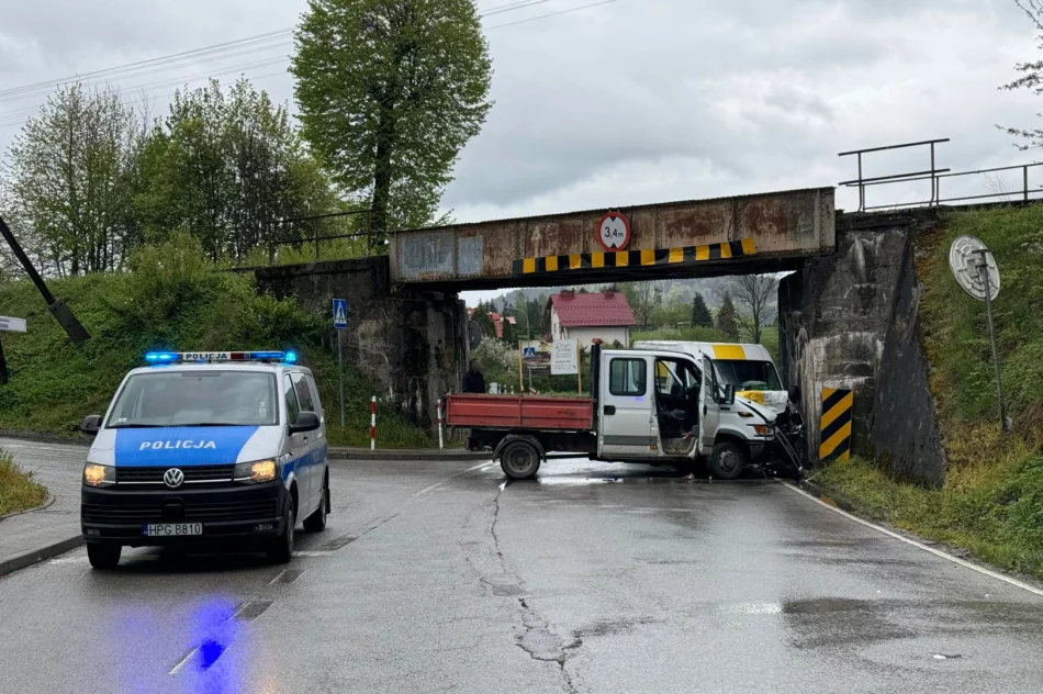 Zignorował znak i spowodował kolizję. Mandat dla sprawcy - zdjęcie 6