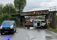 Zignorował znak i spowodował kolizję. Mandat dla sprawcy - zdjęcie główne