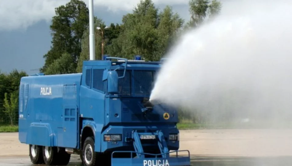 Sądeccy policjanci zabezpieczą mecz Limanovii z Wisłą - zdjęcie 1