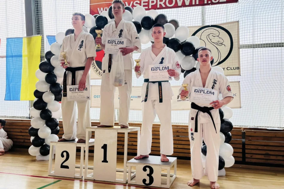 Kolejny międzynarodowy sukces karateków ARS Limanowa JONIEC Team – 7 medali podczas „SILESIA CUP” w Ostrawie - zdjęcie 4