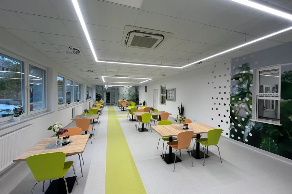 Nowoczesna stołówka i kuchnia. Szpital zaprasza do bufetu - zdjęcie 4
