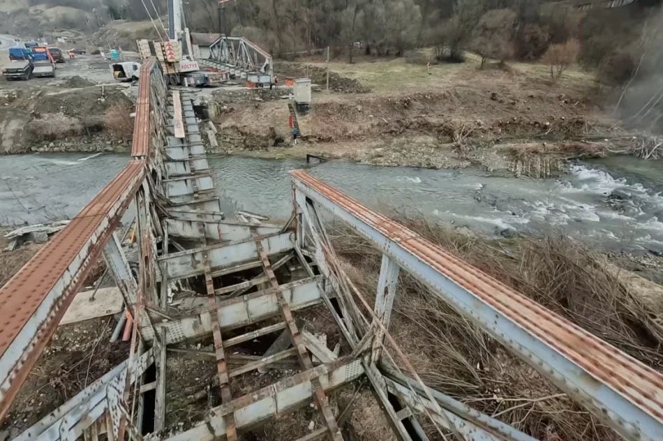 Tak wyglądał demontaż 130-tonowej konstrukcji (ZDJĘCIA, WIDEO) - zdjęcie 18