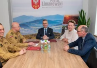 Powiat przekazał 200 tys. zł na wsparcie PSP - zdjęcie główne