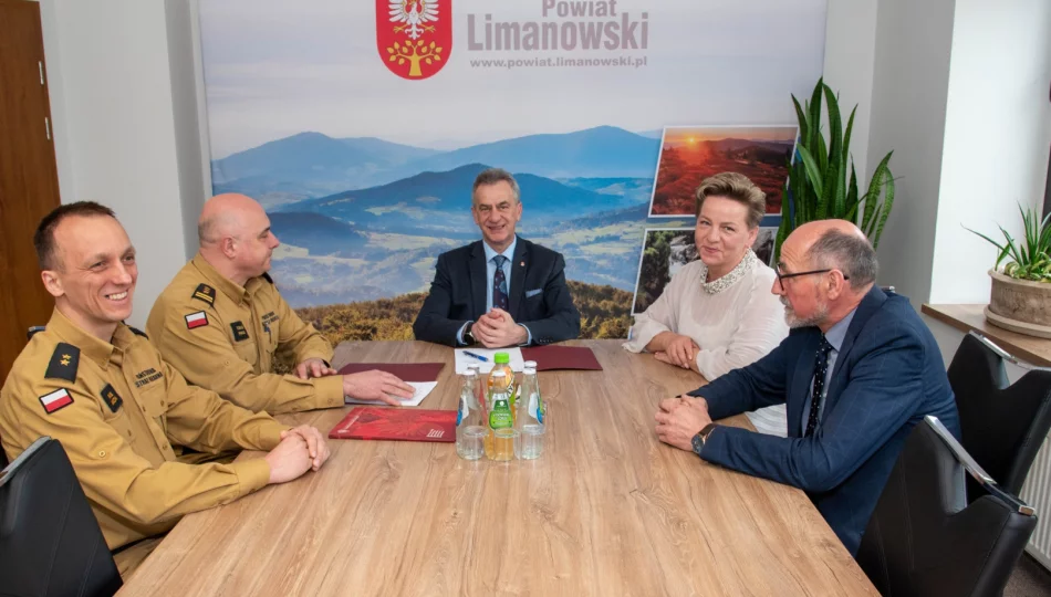 Powiat przekazał 200 tys. zł na wsparcie PSP - zdjęcie 1