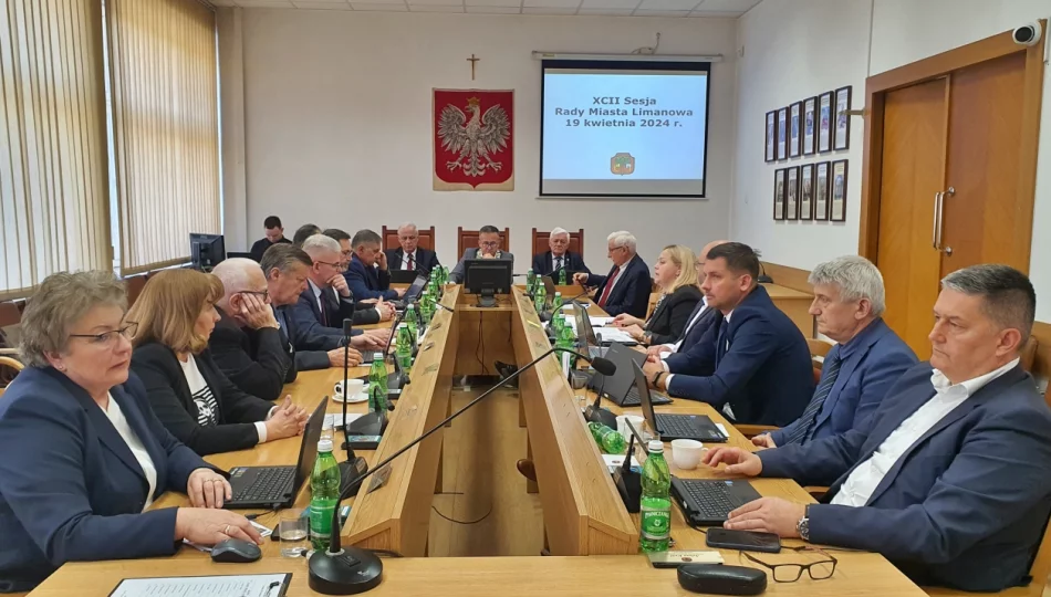 Ostatnia sesja. Zamiast zapowiadanego “dialogu” - pytania na piśmie - zdjęcie 1