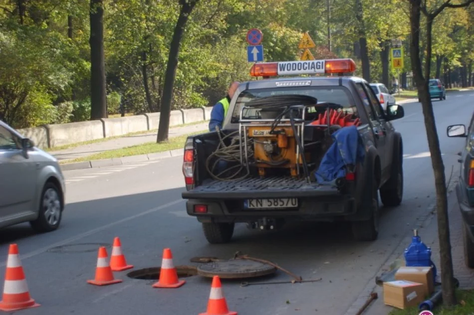 Awaria wodociągu - starówka znowu bez wody - zdjęcie 2
