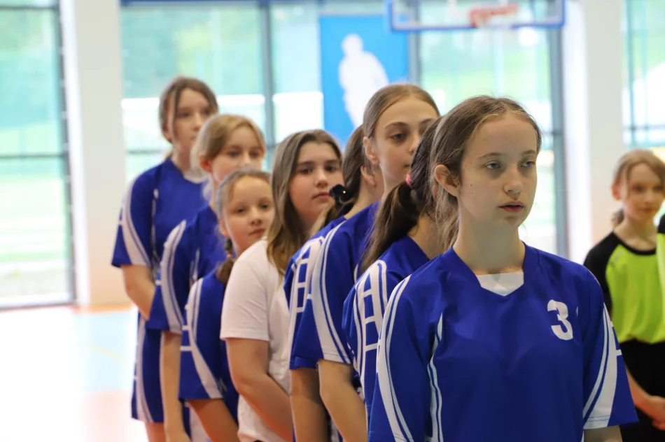 Dziewczyny z Pasierbca zwyciężczyniami Igrzysk Dzieci piłki nożnej - zdjęcie 6