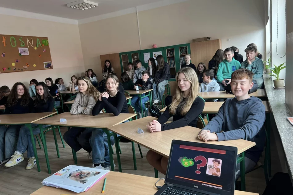 Podsumowanie Tygodnia Języków Obcych w Światowy Dzień Języka Angielskiego w SP nr 2 - zdjęcie 6
