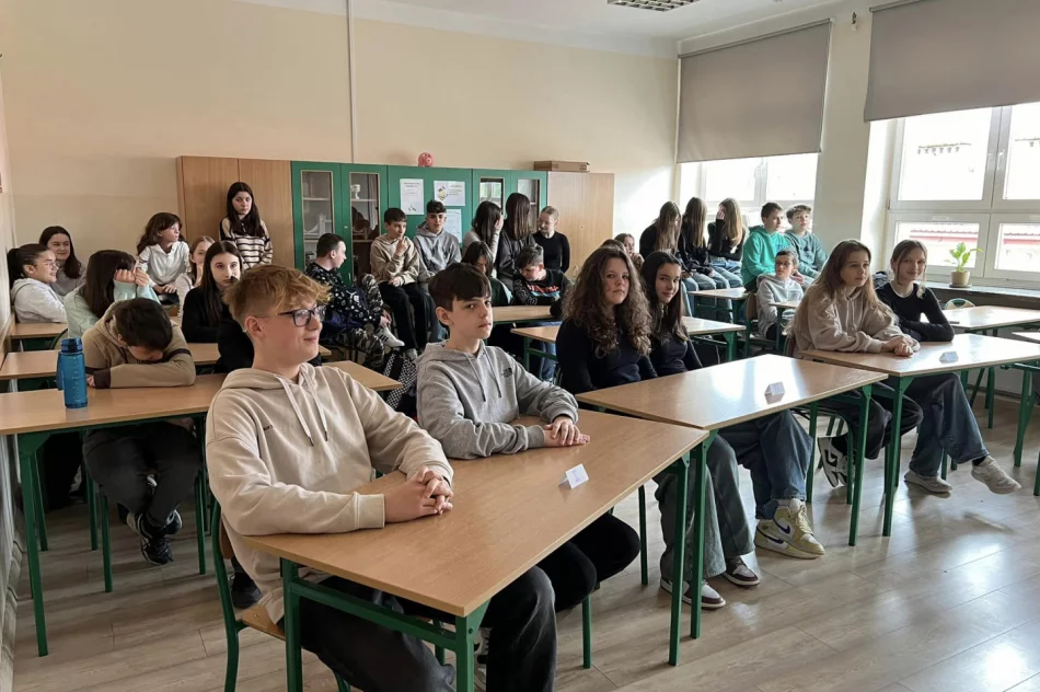 Podsumowanie Tygodnia Języków Obcych w Światowy Dzień Języka Angielskiego w SP nr 2 - zdjęcie 7