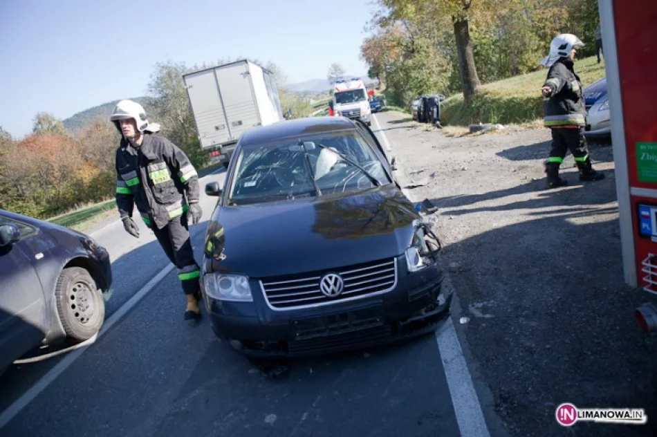 Zderzenie czterech samochodów - zdjęcie 4