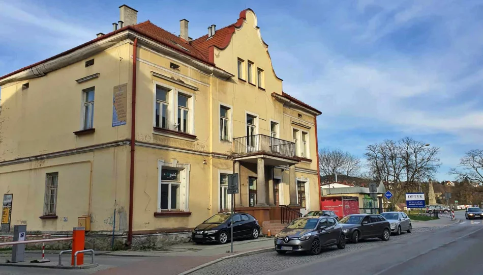 Spółka gotowa dzierżawić lub sprzedać “Pałacyk” samorządom - zdjęcie 1