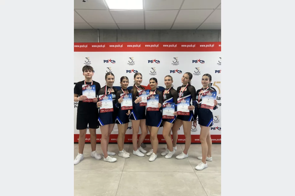 Royal Cheerleaders Academy zdobywa podia Mistrzostw Polski - zdjęcie 10