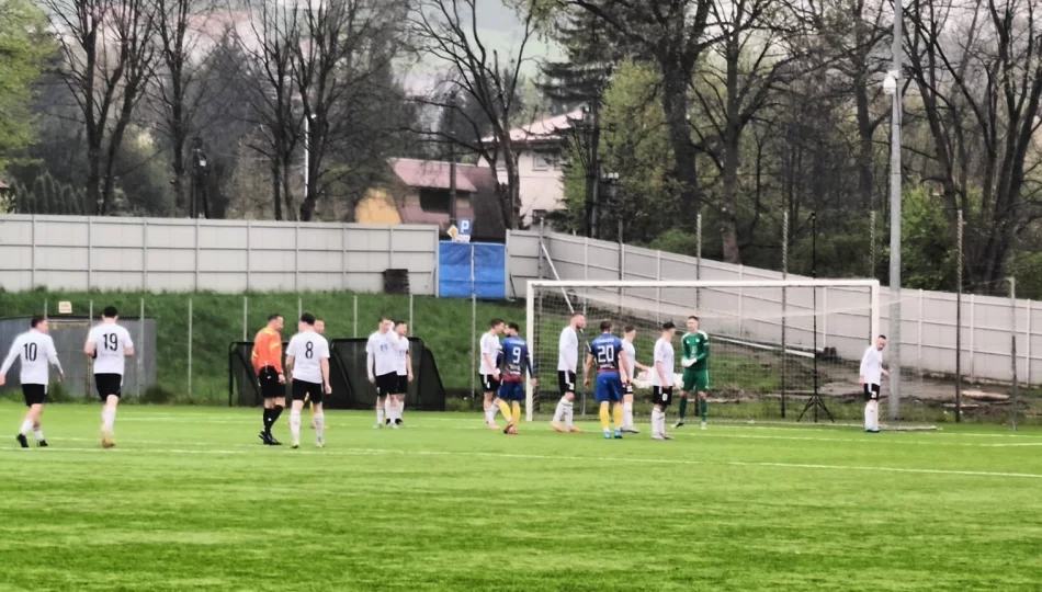 Puchar Polski: Limanovia przegrała z trzecioligowcem. Piękna atmosfera wróciła na trybuny. - zdjęcie 1