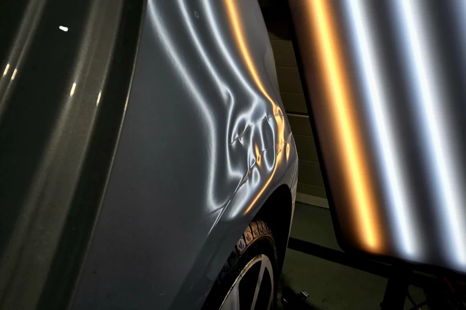 Usuwanie Wgnieceń po gradzie, bez lakierowania - ArtCar www.artcar.info - zdjęcie 8