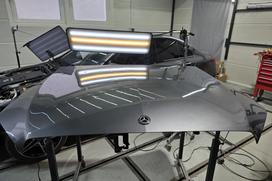 Wyciąganie wgnieceń po gradzie, Naprawy Powypadkowe - ArtCar / artcar.info - zdjęcie 8