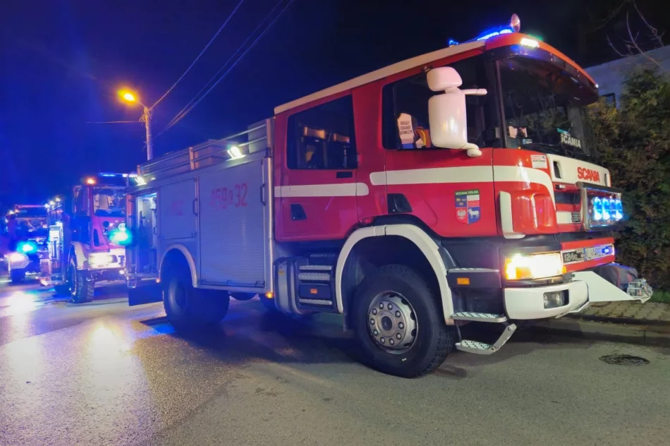 Pożar budynku mieszkalnego - zdjęcie 6
